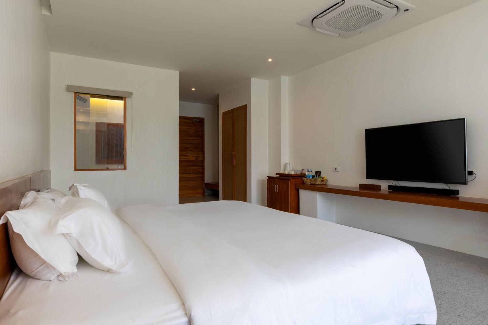 X-Sea Khanom Harbor Bay Resort Room photo