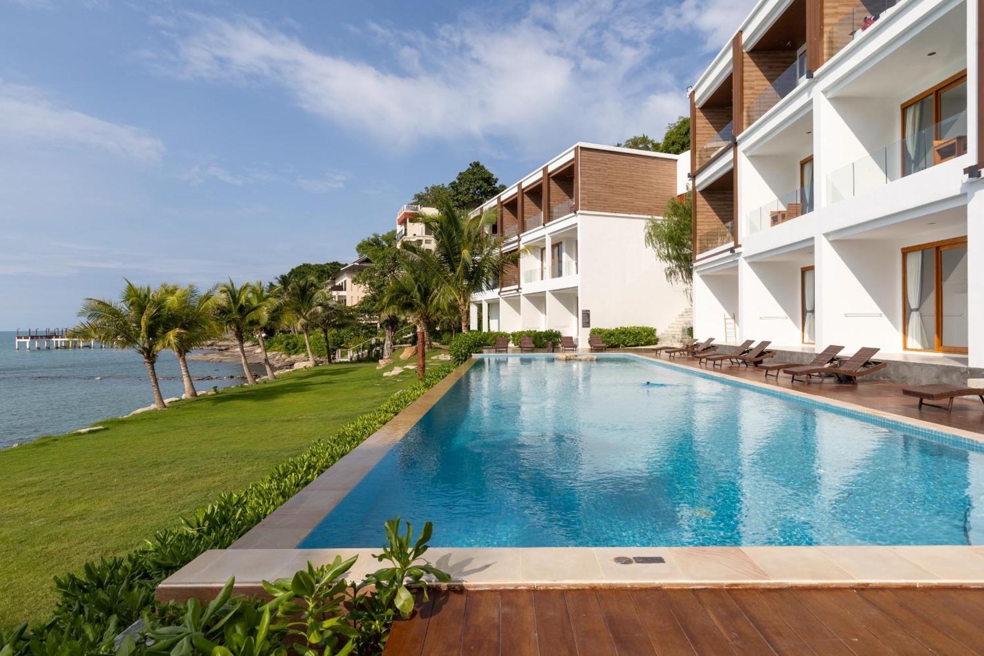 X-Sea Khanom Harbor Bay Resort Exterior photo